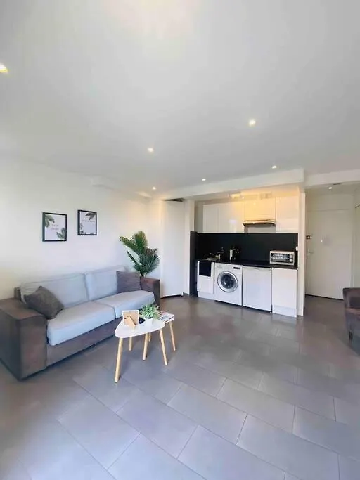 Tropi'Case Villeneuve-Loubet Apartment